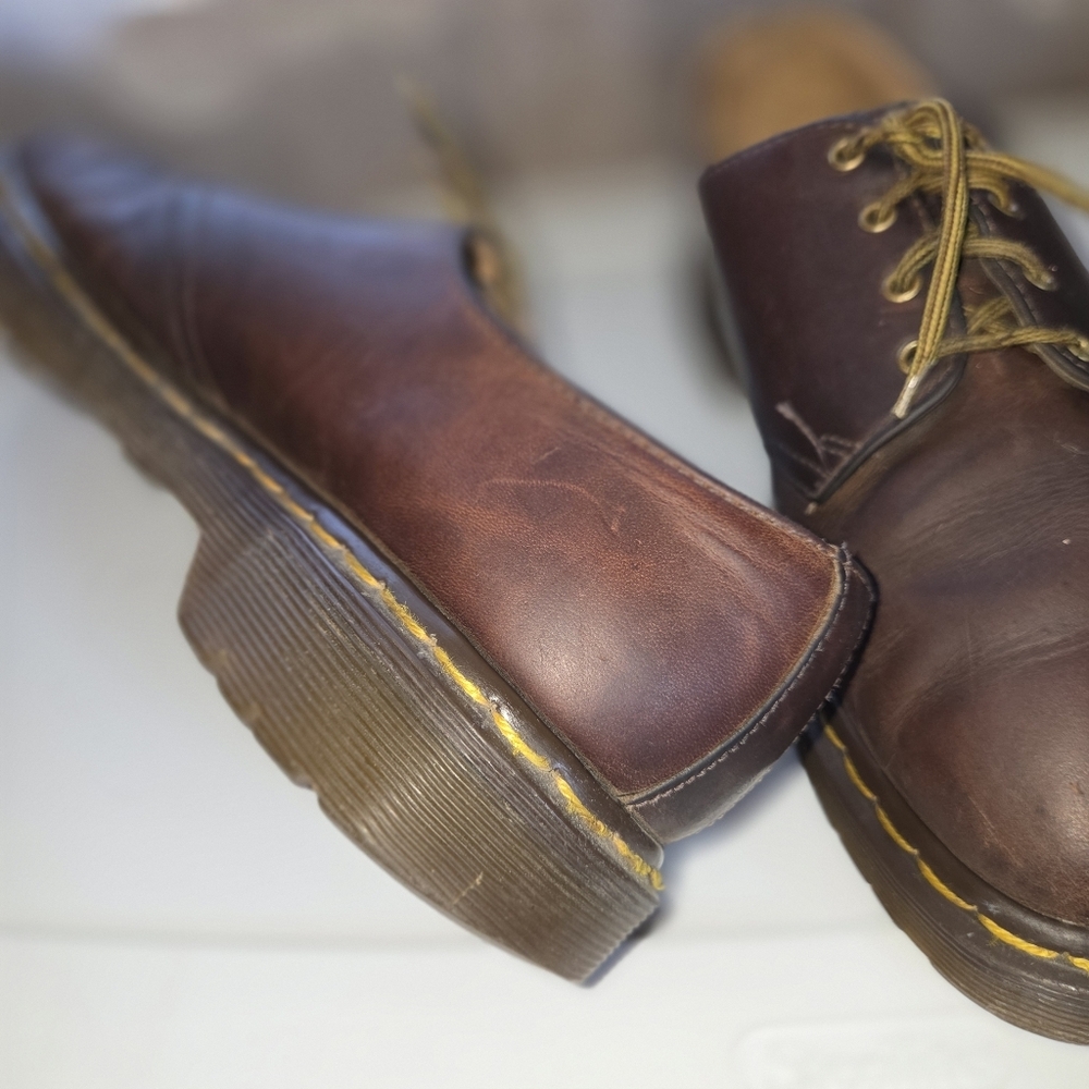Dr. Martens vintage England brown derby Brown Leather Men's Shoes - Picture 12 of 15